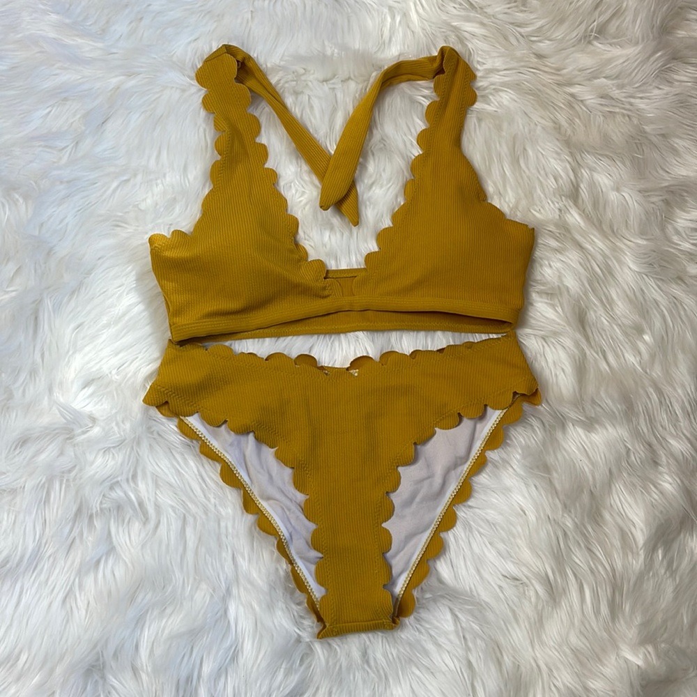 SHEIN mustard scallop bikini